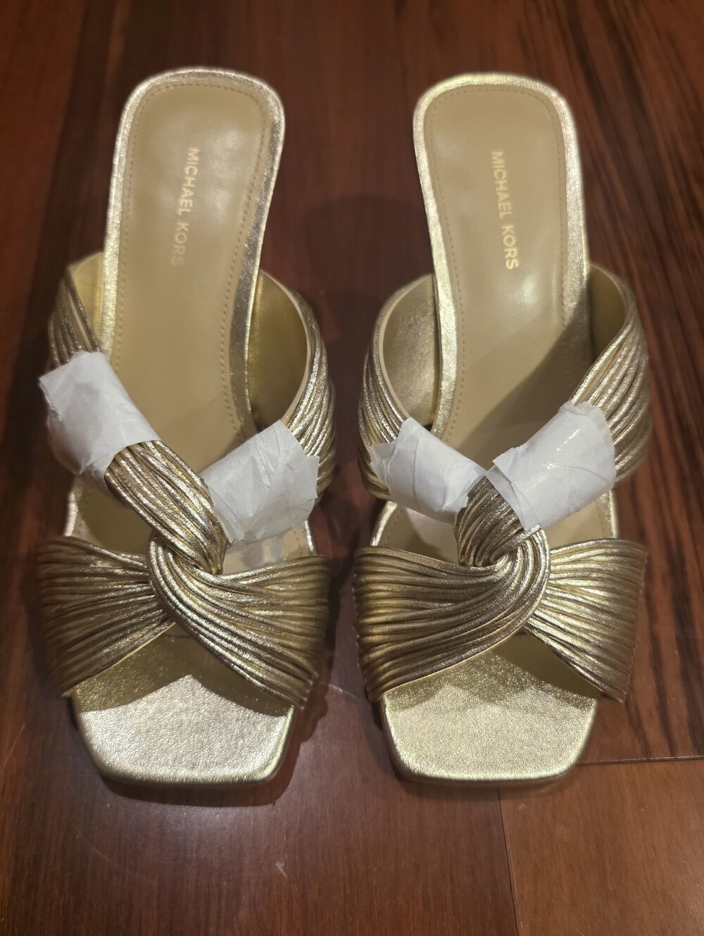 Michael Kors Women AlessiaHeeled shoes